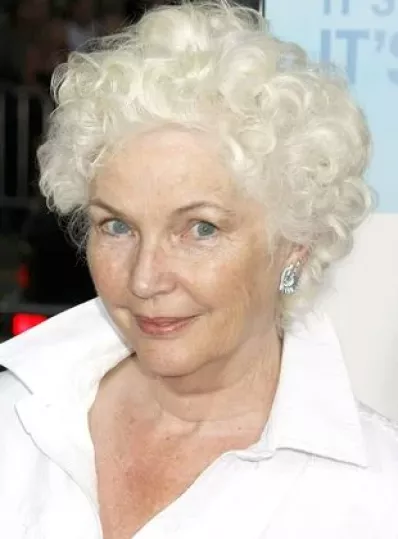 Fionnula Flanagan portrait