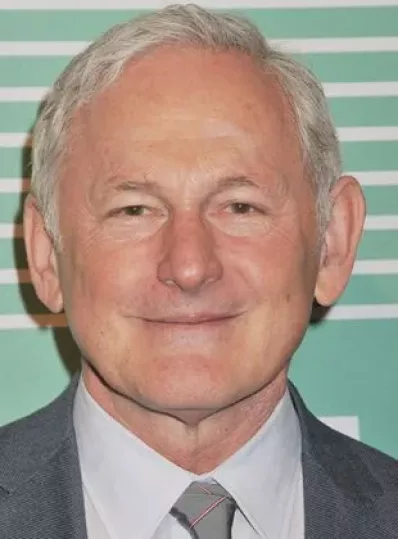 Portrait de Victor Garber