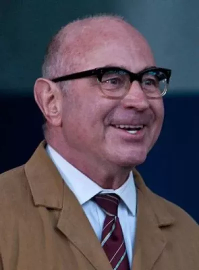 Bob Hoskins