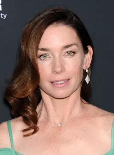 Julianne Nicholson