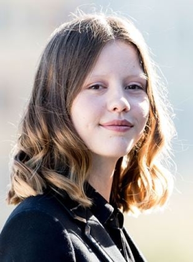 Mia Goth