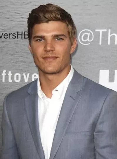 Chris Zylka