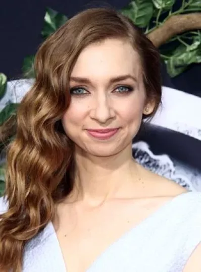 Lauren Lapkus