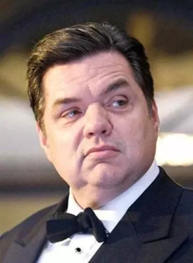 Oliver Platt