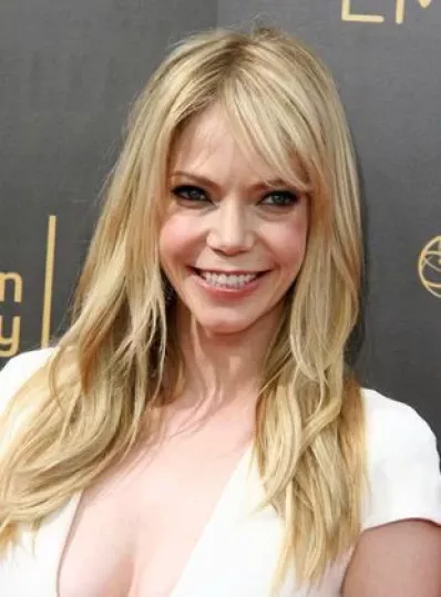 Riki Lindhome