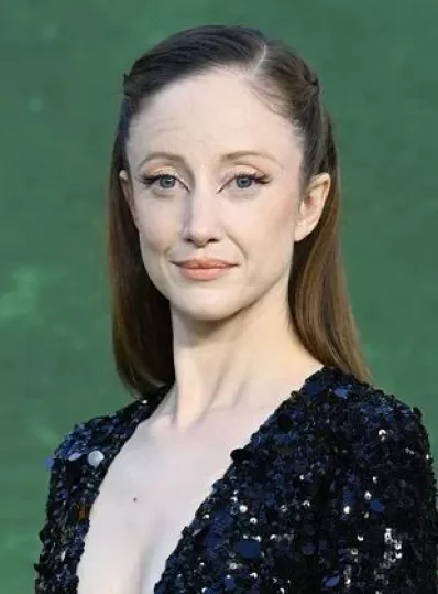 Andrea Riseborough