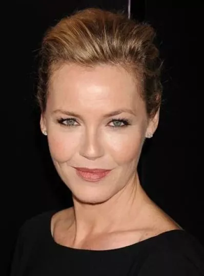 Connie Nielsen